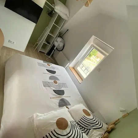 O'ptit Roupillon By Mel & Jerome